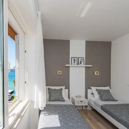 Tina - Kolovare Apartamento *