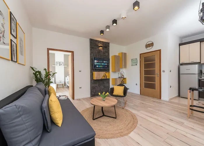 Appartement Tina - Kolovare *