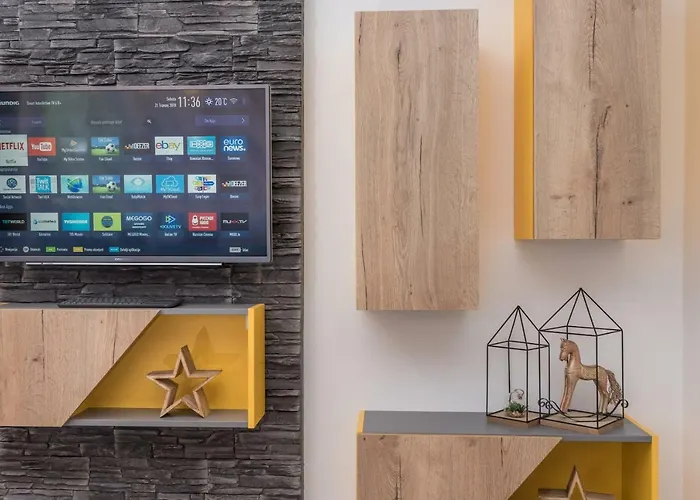 Tina - Kolovare Appartement *