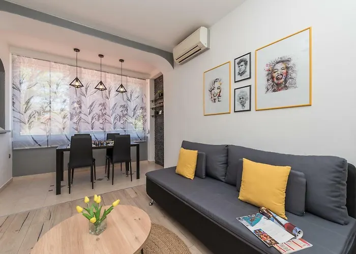 Tina - Kolovare Zadar