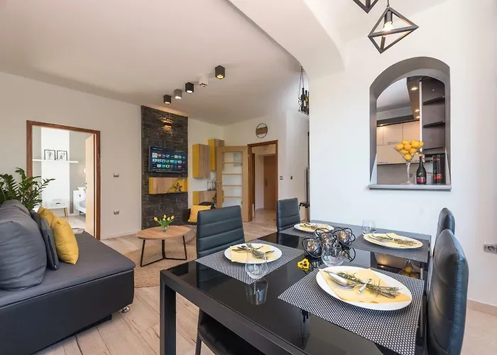 Apartment Tina - Kolovare Beach * Ζαντάρ